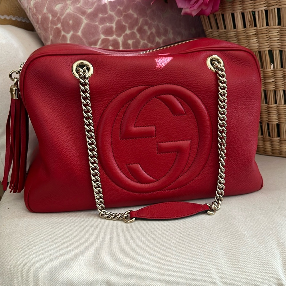 Gucci red soho bag large chain purse pebbled leather shoulder